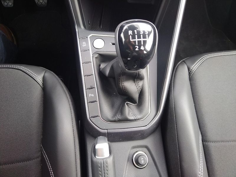 Volkswagen Taigo Style 1,0 TSI 85kW 6G - fotka 21 z 26