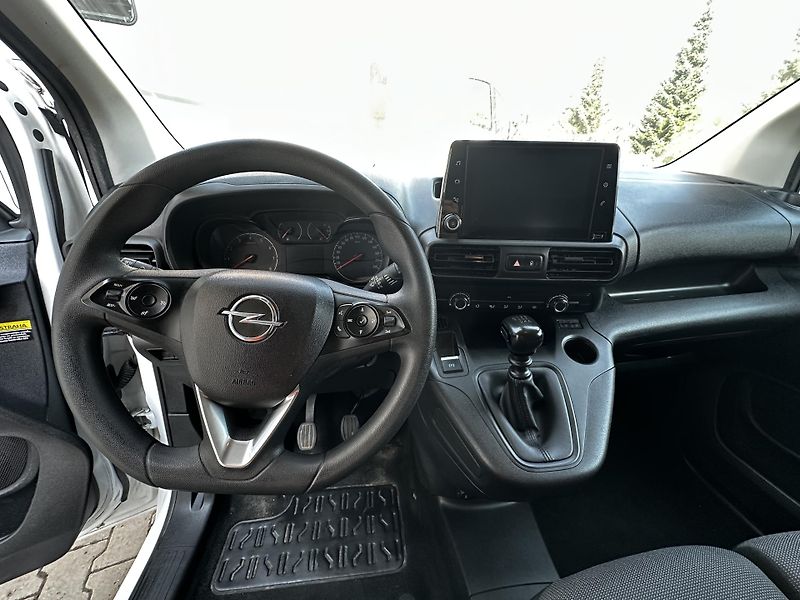 Opel Combo VAN-1.5CDTi-75KW-L1H1-KLIMA- - fotka 12 z 21