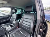 Volkswagen Touareg (2010) 4X4 3,0 TDI V6 176 KW - náhled 20