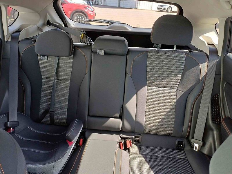 Subaru XV COMFORT Boxer FB20 110 kW CVT - fotka 22 z 26