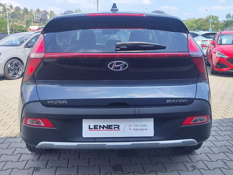Hyundai Bayon 1.0 T-GDI/74kW DCT Smart Clima - fotka 6 z 26