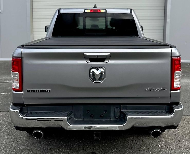 Dodge RAM (2021) 1500 BIG HORN 5.7 V8 HEMI 4x4 - fotka 5 z 31