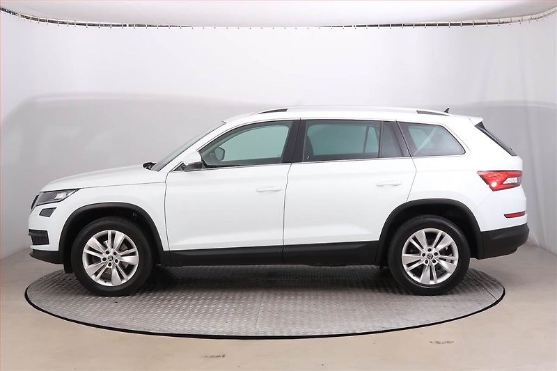 Škoda Kodiaq (2018) 2.0 TDI - fotka 3 z 24