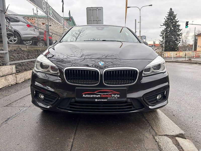 BMW Řada 2 218d-110KW/2017/1MAJ-AT-SERVIS - fotka 12 z 50