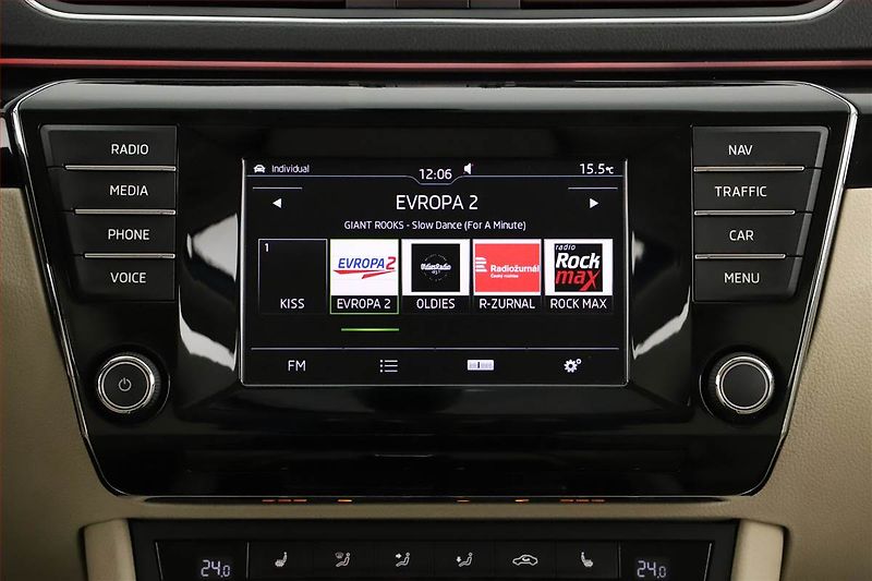 Škoda Superb (2016) 2.0 TDI 4x4, 4X4, Automat - fotka 13 z 20