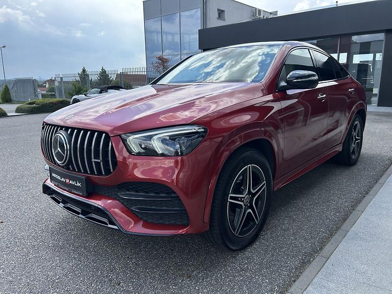 Mercedes-Benz GLE 400d 4MATIC AMG Coupe - fotka 3 z 36