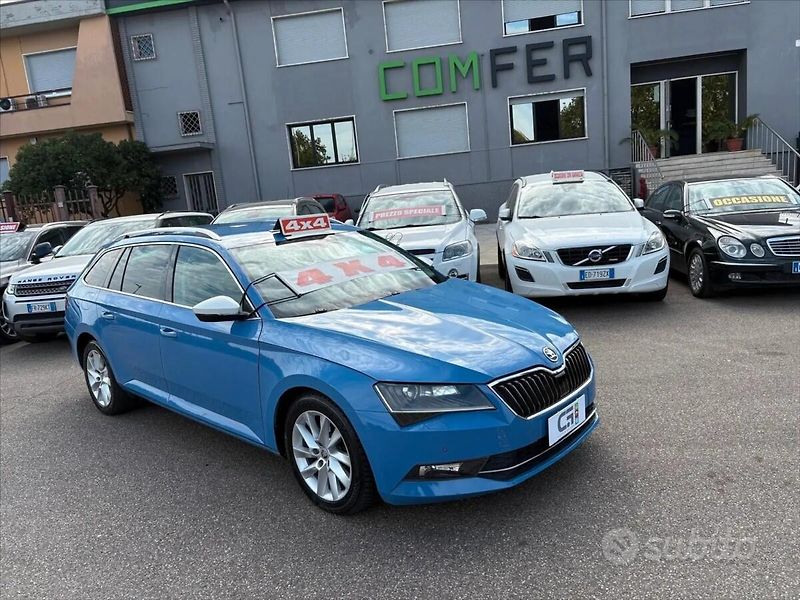 Škoda Superb 2,0 TDi 4x4 DSG 140kw bez koro - fotka 2 z 14