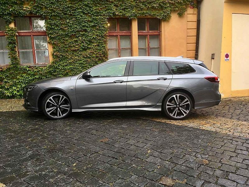 Opel Insignia Sports Tourer.