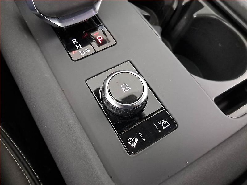Land Rover Discovery (2021) D300 - fotka 20 z 23