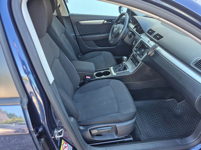 Volkswagen Passat (2011) 1.4 TSI Navi, Rozvody,oleje - fotka 11 z 27