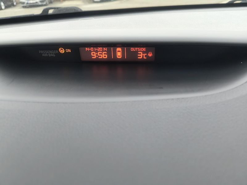 Kia Ceed (2013) 1.6 GDI 99KW/VYHŘ.VOLANT+SEDAD - fotka 32 z 49