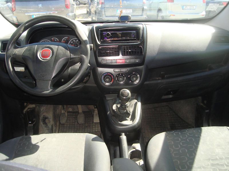 Fiat Dobló (2013) Cargo 1,6JTD kombi odpočet DPH - fotka 9 z 17