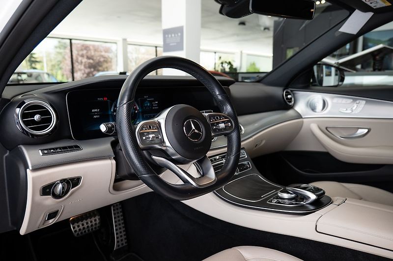 Mercedes-Benz Třídy E 4MATIC Burmester/ventilace - fotka 5 z 21