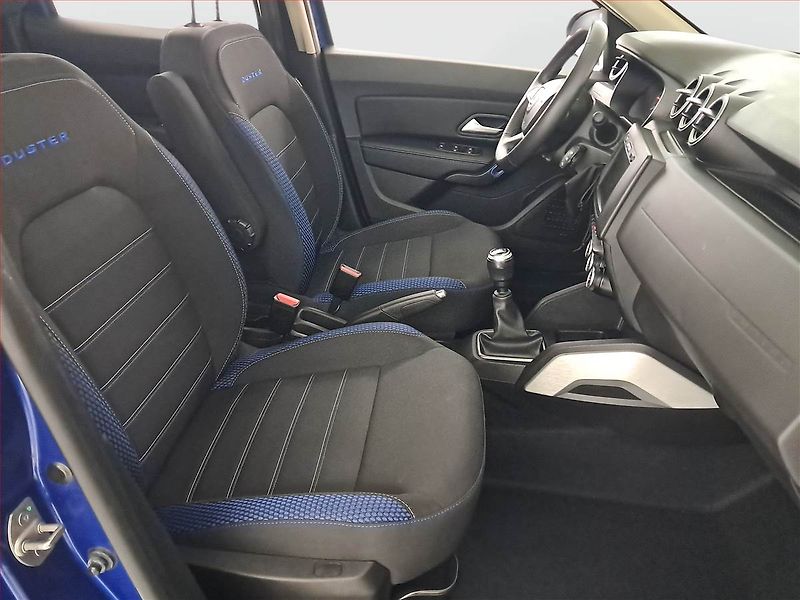 Dacia Duster (2021) Comfort 1.0 TCe, Serv.kniha - fotka 9 z 17