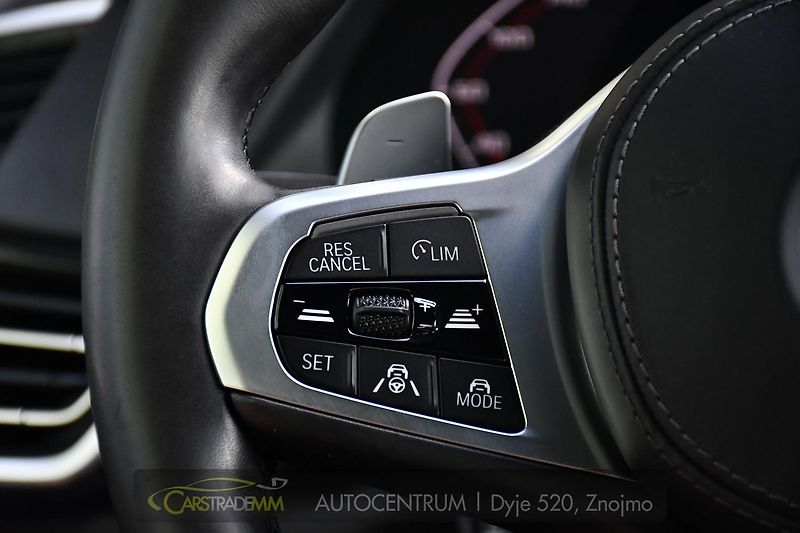 BMW X5 M50d xD M-SPORT HUD ČR 1M - fotka 32 z 67