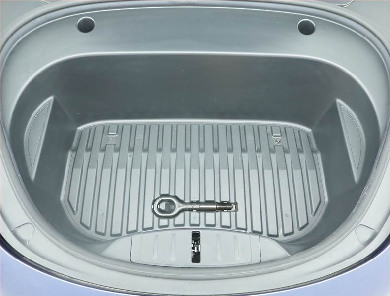 Tesla Model 3 (2021) Long Range 4WD 79kWh, SoH 91% - fotka 18 z 22