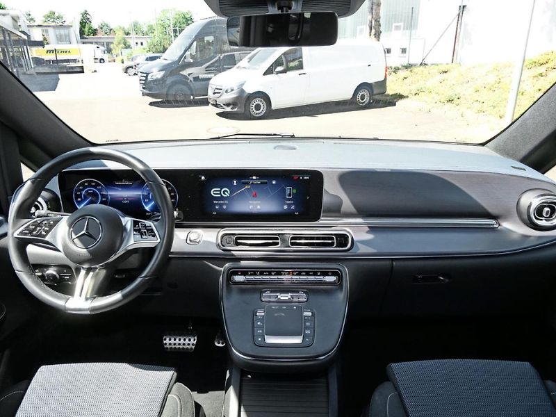 Mercedes-Benz EQV 300 L Distronic Easy-Pack 360 - fotka 10 z 17
