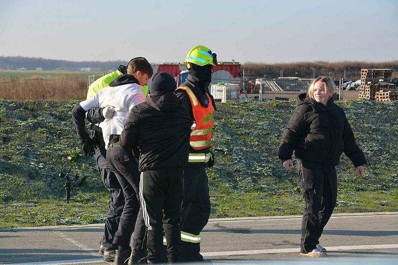 Cvičení, které mělo prověřit všechny složky Integrovaného záchranného systému při hromadné nehodě, se konalo ve středu dopoledne na nově postavené D1 u Přerova.