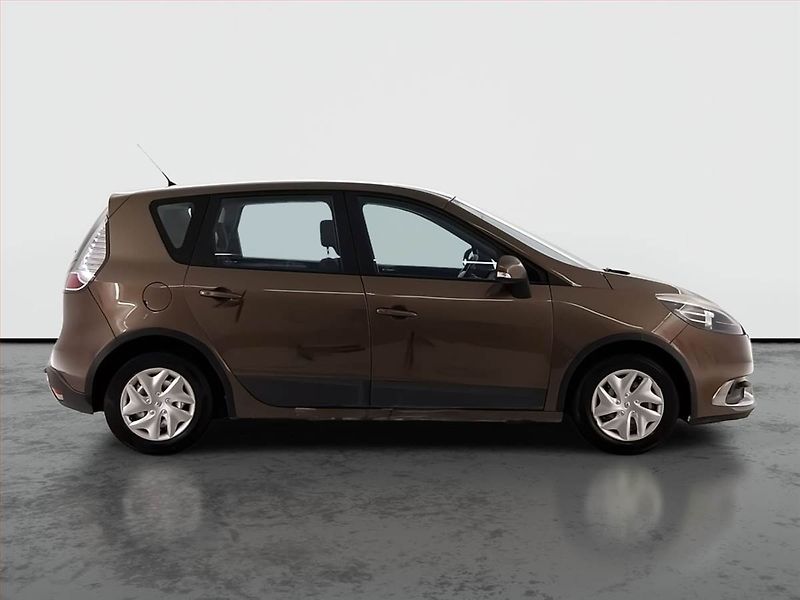 Renault Scénic (2012) 1.5 dCi, po STK, Tažné - fotka 6 z 18