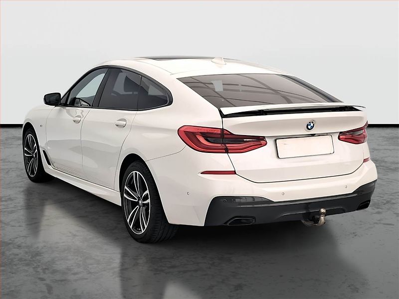 BMW Řada 6 (2021) 630d xDrive GT - fotka 4 z 27