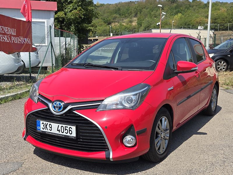 Toyota Yaris na splátky všem od 10%akontace - fotka 1 z 10