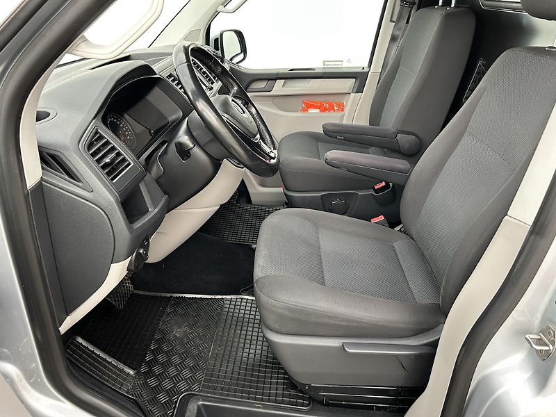 Volkswagen Transporter 2.0 TDI - fotka 7 z 22