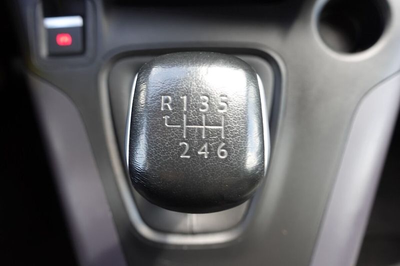 Toyota ProAce City Verso 1.5 D4-D 130 6 MT Long 5D Fami - fotka 20 z 31