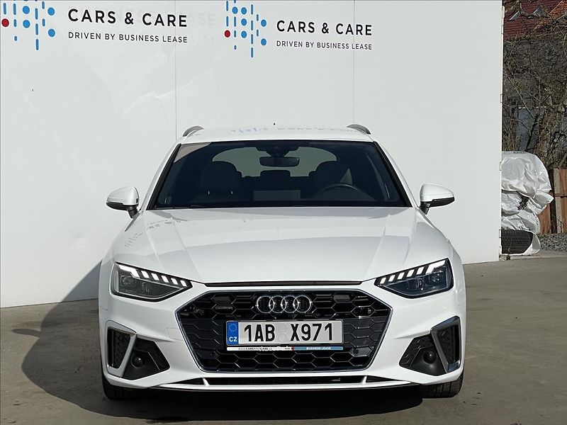 Audi A4 Avant 2,0 40TDI quattro S line - fotka 20 z 22