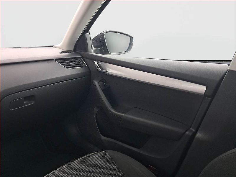 Škoda Octavia (2014) Ambition 1.6 TDI, Serv.kniha - fotka 8 z 19