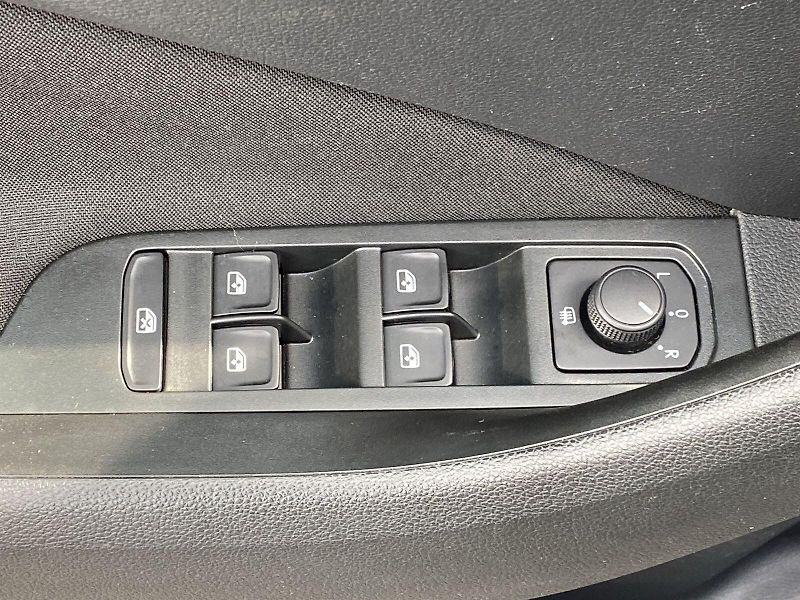 Škoda Scala (2022) 1.5 TSI Ambition - fotka 21 z 33