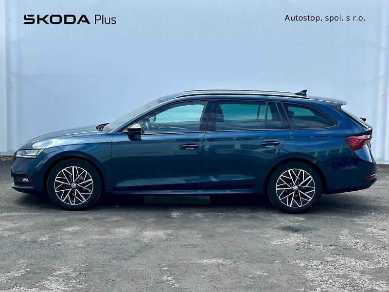 Škoda Octavia (2022) Combi 2,0 TDI / 110 KW / DSG / - fotka 3 z 30