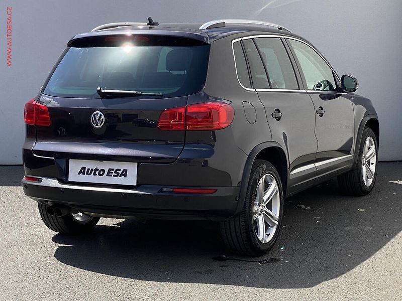 Volkswagen Tiguan (2015) 1.4 TSi, Lounge, bixen, navi - fotka 4 z 18