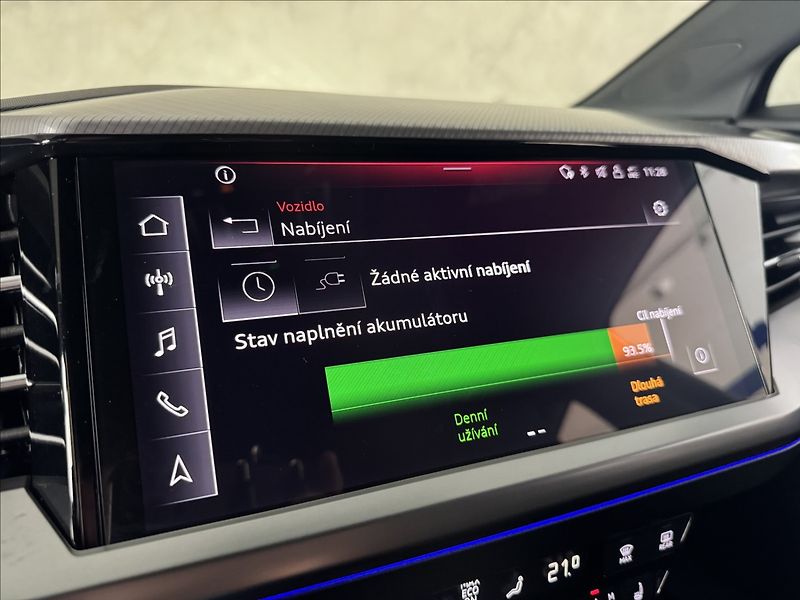 Audi Q4 e-tron 150kW Sport LED Kamera HUD - fotka 32 z 48