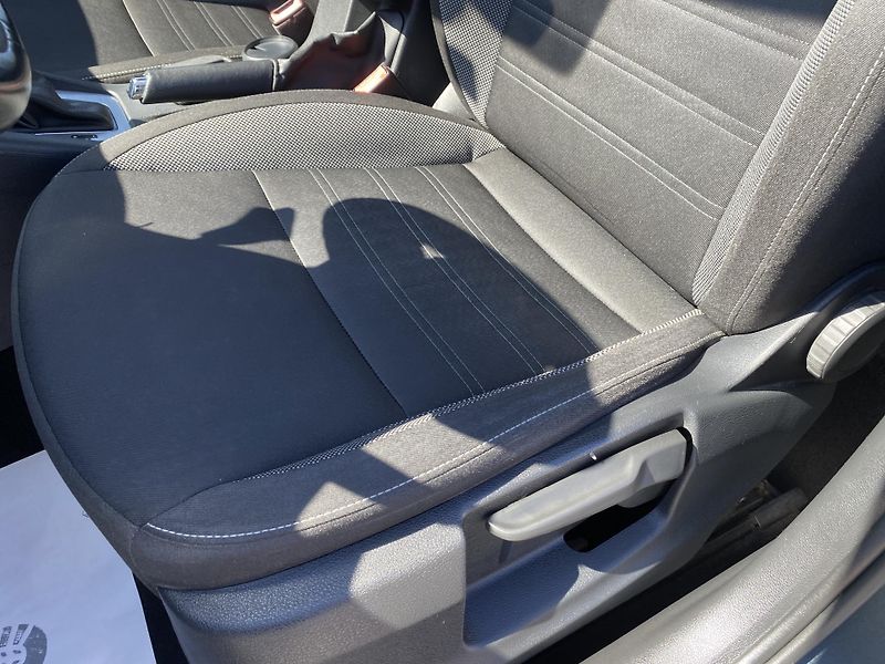 Škoda Octavia 1.6TDi 115PS DSG DPH REZERVACE - fotka 92 z 154