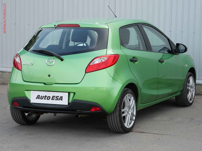 Mazda 2 (2008) 1.3 i, ČR - fotka 4 z 13