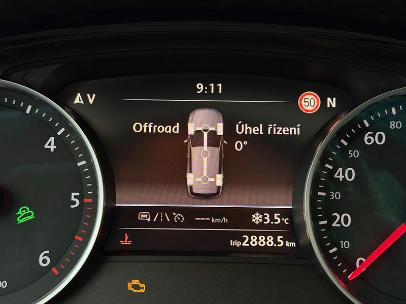 Volkswagen Touareg  3.0 V6 TDI BMT 8TT - fotka 18 z 34