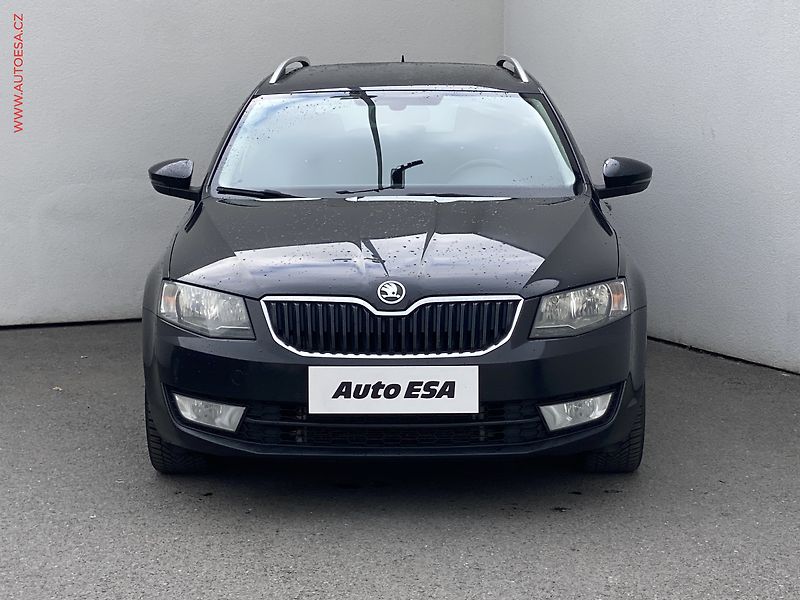 Škoda Octavia (2014) 2.0 TDi, Ambiente, DSG - fotka 2 z 18