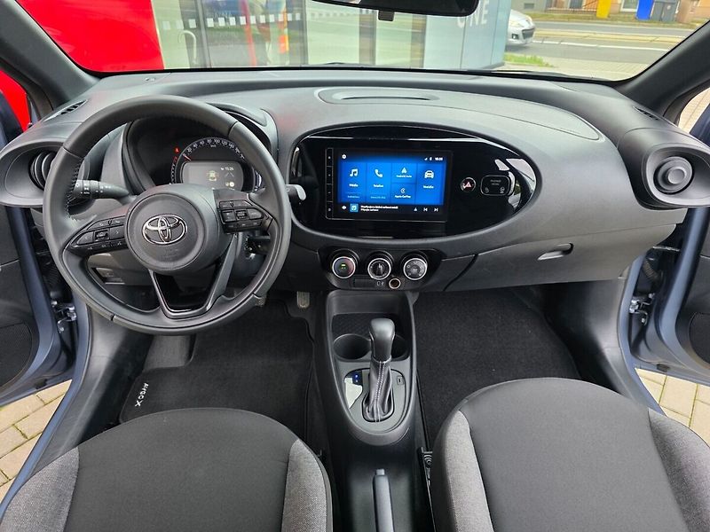 Toyota Aygo 1.0 CVT Comfort TOP - fotka 15 z 16