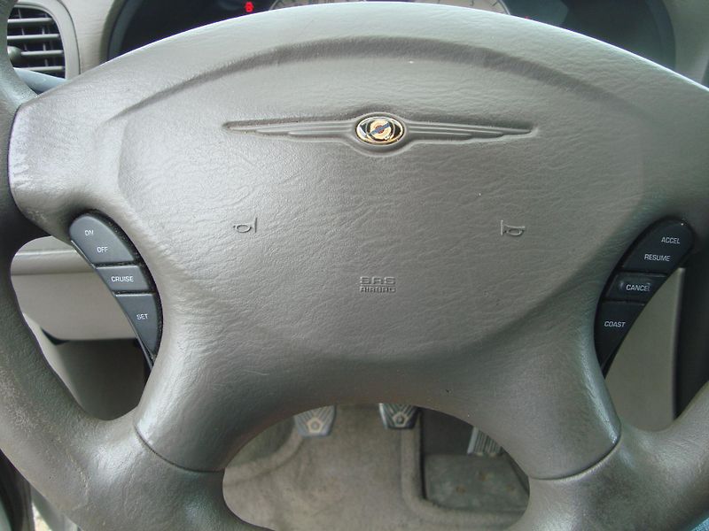 Chrysler Voyager (2002) 2,5CRD - fotka 12 z 14