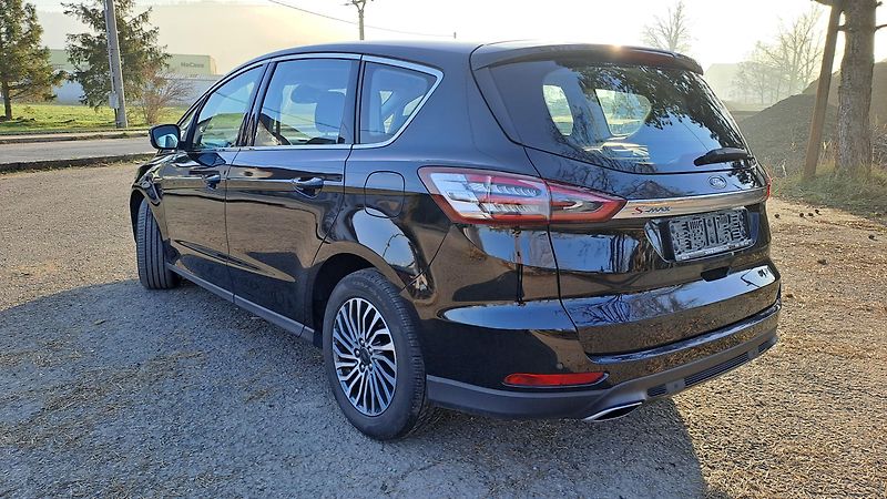 Ford S-MAX 2.0 EcoBlue Titanium REZERVACE - fotka 5 z 30