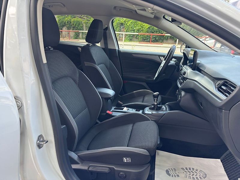 Ford Focus 1.5EB/2023/1MAJ,COOL-ZÁRUKA36 - fotka 27 z 55