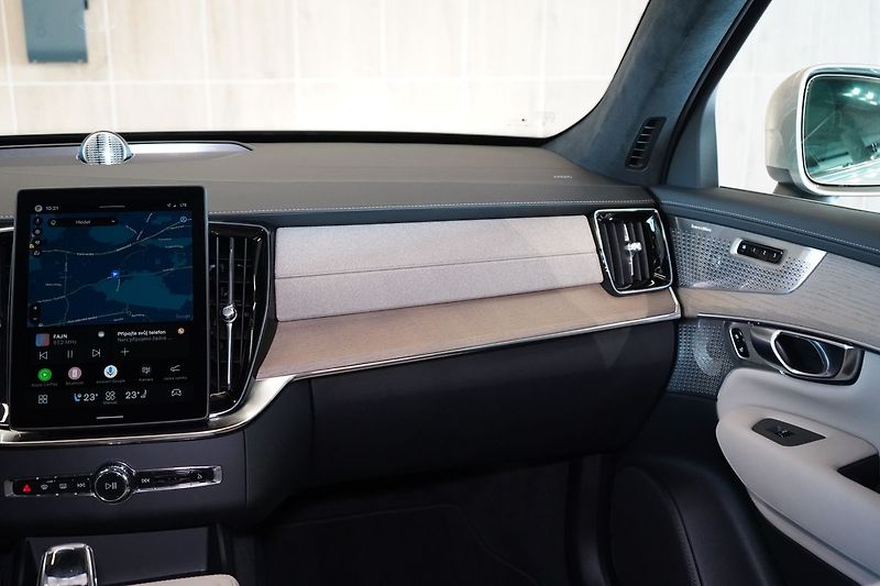 Volvo XC90 T8 ULTRA Bright, Masáž, Bowers - fotka 50 z 50