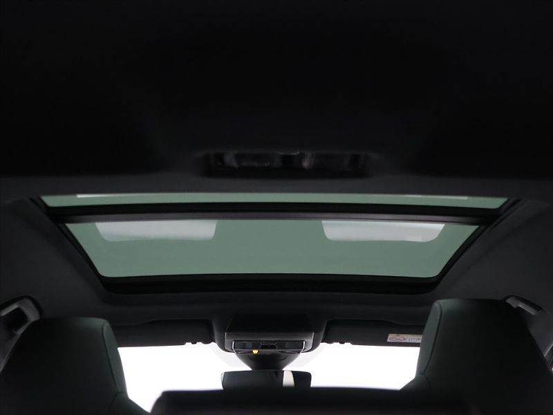 Škoda Enyaq RS  82kWh 4x4 CZ SOH 95% - fotka 35 z 43
