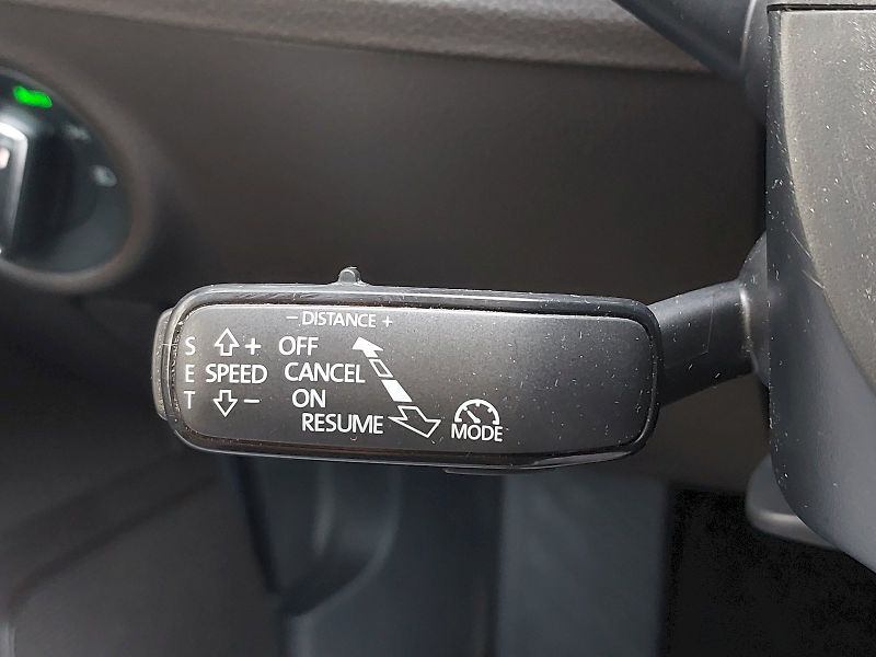 Škoda Superb (2019) Combi L&K DSG 4x4 2,0TDi 140kW - fotka 33 z 35