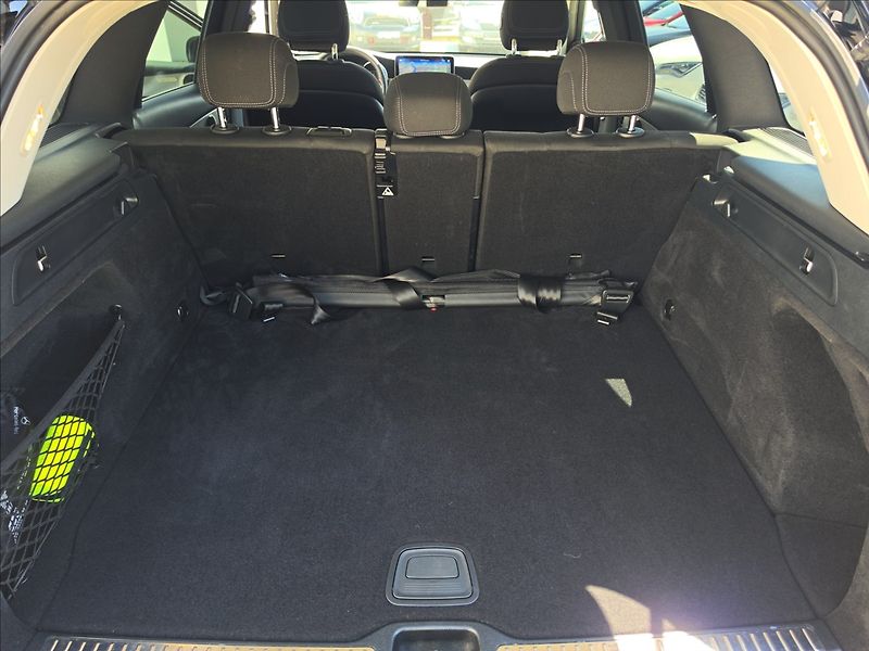 Mercedes-Benz GLC 2,0 CRDi 200D 4MATIC NAVI KAME - fotka 26 z 41