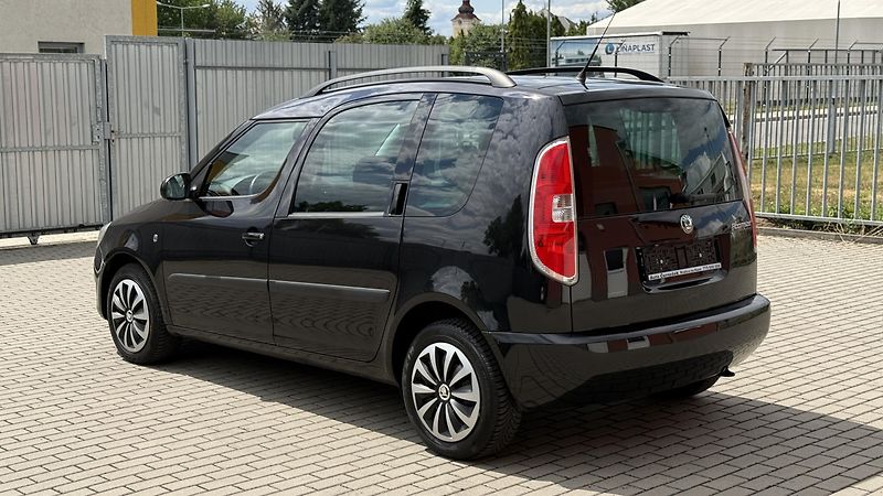 Škoda Roomster 1.2TSi*77kW*DSG*AUTOMAT*STYLE* - fotka 2 z 28