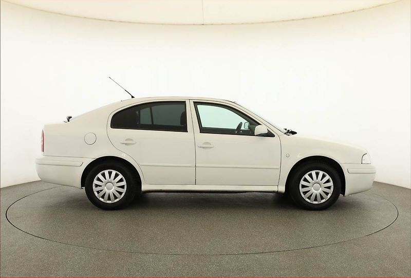Škoda Octavia (2007) 1.9 TDI , nová STK, Tažné - fotka 6 z 15