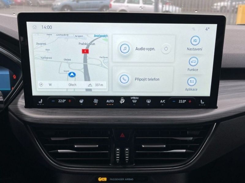 Ford Kuga 2,5PHEV,178kW,ACTIV X,DPH,CZ,S - fotka 10 z 14