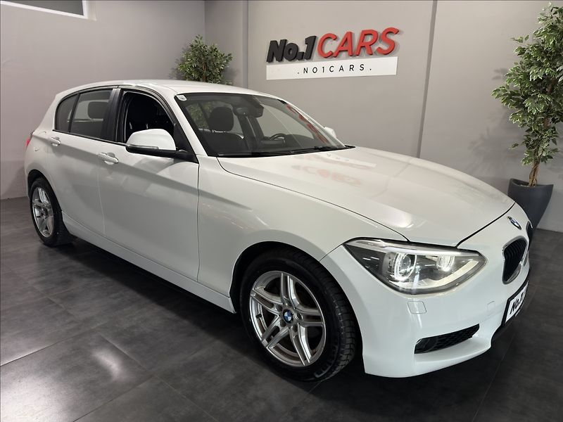 BMW Řada 1 1,6   116i BI-XEN LED SPORT - fotka 2 z 33