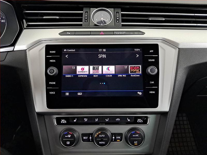 Volkswagen Passat (2017) Comfortline 2.0 TDI, Automat - fotka 12 z 19
